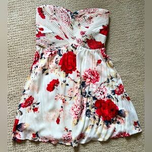 Kimchi Blue Strapless Mini Dress Size Medium, white with pink flowers